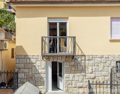 Apartmani Veselinovic, , частни квартири в града Herceg Novi, Черна Гора - 1K2A5552